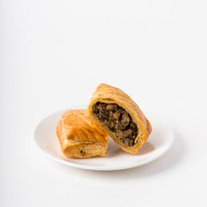 Black Pepper Chicken Puff